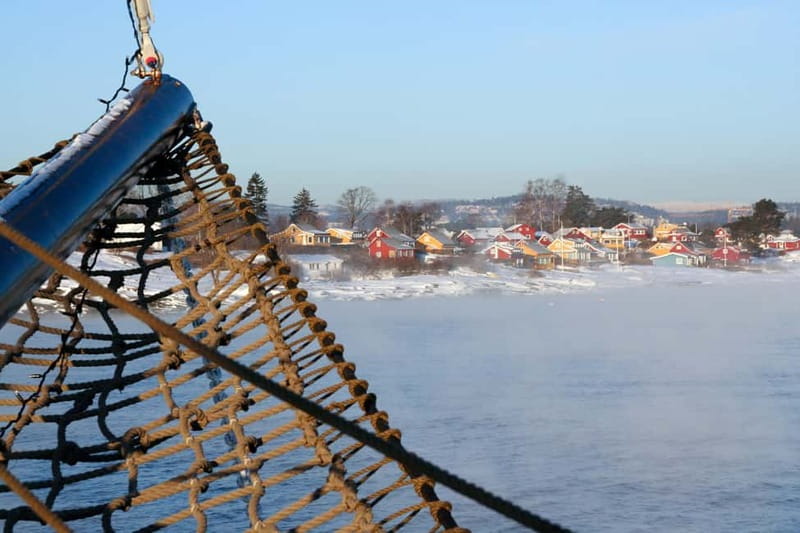Oslo: Oslo Fjord Sightseeing Cruise by Sailing Ship - Food, drinks, and comfort on board