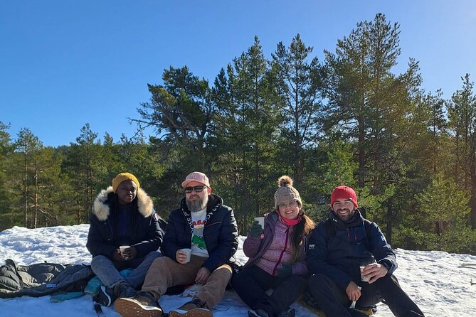 Oslo: Panoramic Fjord Hike Lead by a Local Guide and Dog - Campfire lunch and Nordic comfort