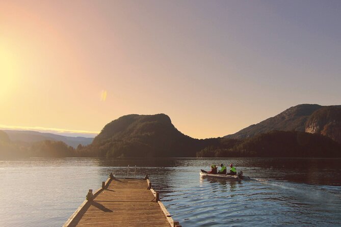 Private Fjordcruise by Luxury Pontoon Boat - Bergen Fjords - The 8:00 am pickup from Bergen