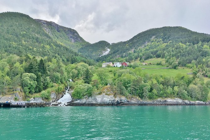 PRIVATE GUIDED TOUR: King of the Fjords – round trip to the Sognefjord, 11 hours - Why the 11-hour route works from Bergen