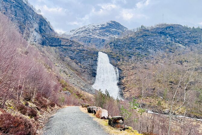 Private Guided Tour of Bergen and the Best of Norwegian Fjords - Omaholmen and the first big fjord views