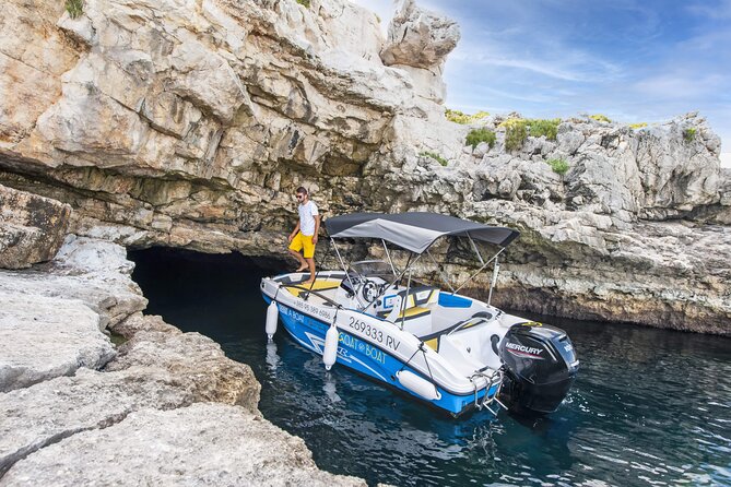 Private Speedboat Tour to Lim Fjord and Red Island - Meeting the boat at Rovinj’s pier