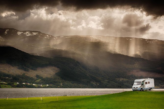 Private tour to Sognefjord and Flåm from Bergen, 24 hr refundable - The guide makes the private format worthwhile