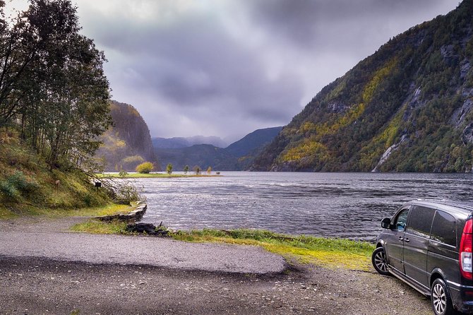 Private tour to Sognefjord and Flåm from Bergen, 24 hr refundable - Voss, Tvindefossen, and the first mountain views