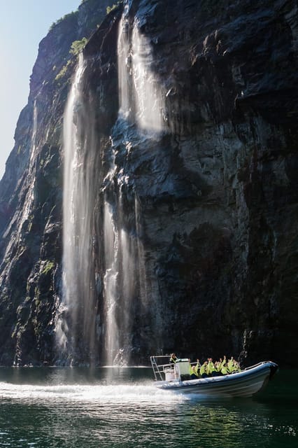 RIB Geiranger - Fjordsafari - Key points to know before booking