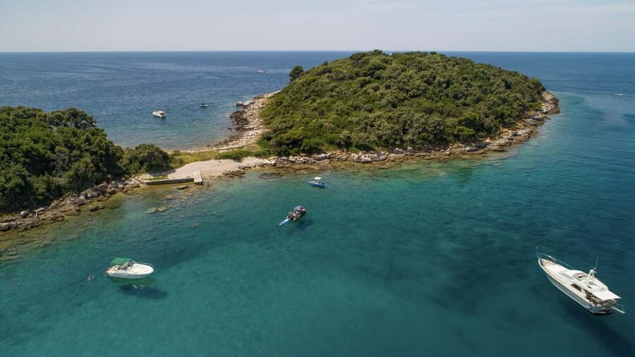 Rovinj or Vrsar: Lim Fjord & Rovinj islands Speedboat Tour - Starting around Rovinj or Vrsar