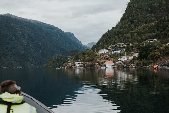 Scenic Hardangerfjord & Fyksesund RIB adventure from Norheimsund - Botnen, an old village at the end of the fjord