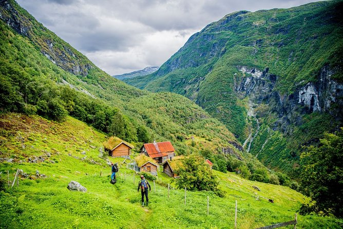 Self-Guided 22-Hour Round Trip From Oslo To Sognefjord With Flåm Railway - Changing at Myrdal for the Flåm Railway