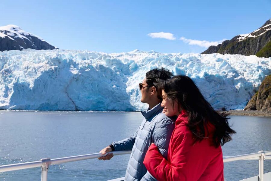 Seward: Kenai Fjords National Park Glacier & Wildlife Cruise - Glacier viewing and the sound of calving ice