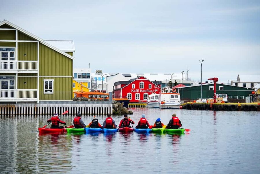 Siglufjörður / Siglufjordur: Guided kayak tour. - Getting suited up in a proper Icelandic drysuit