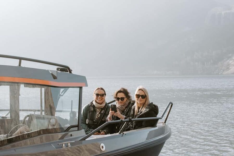 Stavanger: Boat Safari to Lysefjord and Preikestolen - Seeing Preikestolen from the water