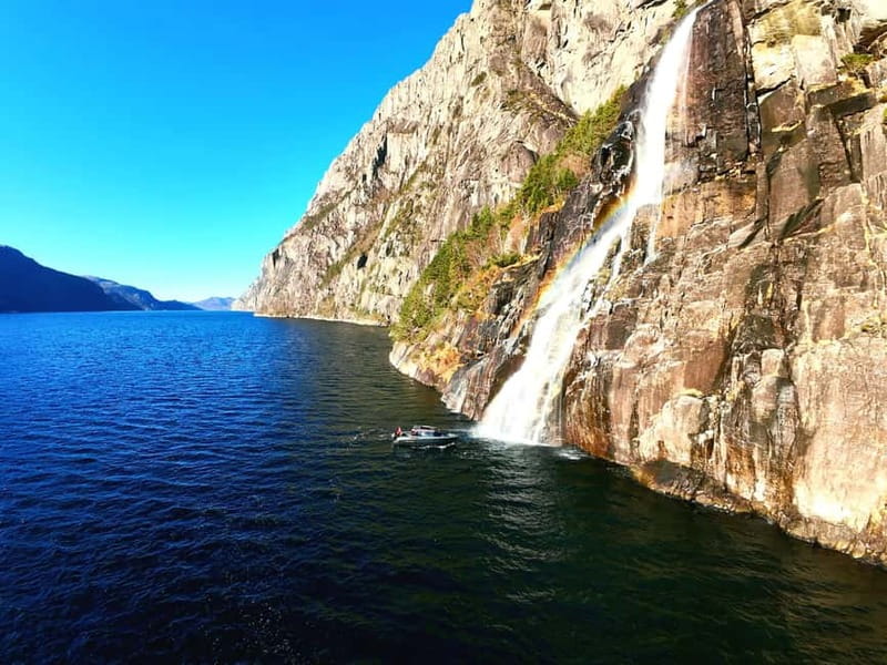 Stavanger: Boat Safari to Lysefjord and Preikestolen - Getting from Stavanger to Forsand