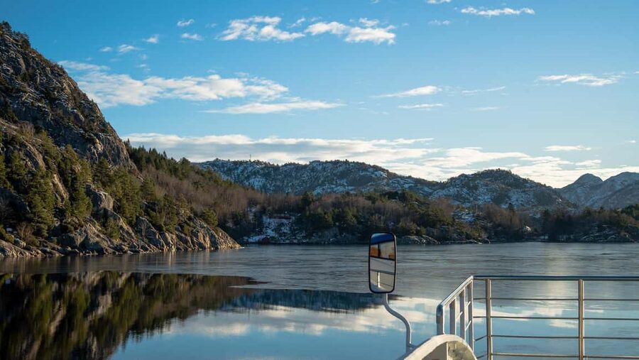 Stavanger: Electric Fjord Cruise to Lysefjord & Preikestolen - Commentary, music, and the pace of the trip