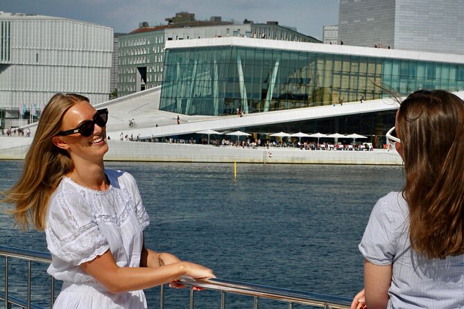 Sustainable Cruise in Oslofjord with audioguiding - City Hall and Oslo’s waterfront landmarks