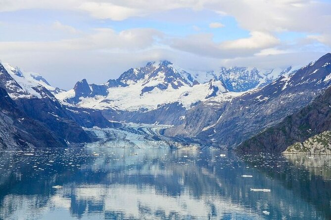 Tracy Arm Fjord and Glacier Explorer from Juneau - Food, Warmth, and Comfort on an Eight-Hour Day