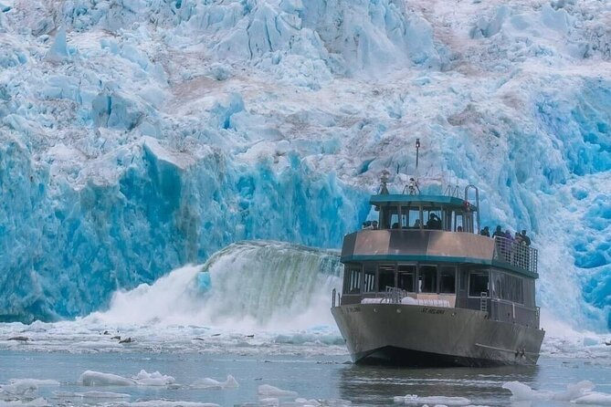 Tracy Arm Fjord and Glacier Explorer from Juneau - Boarding at 76 Egan Drive