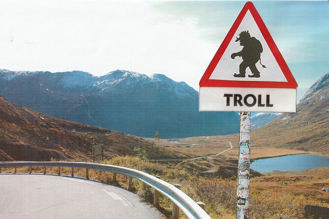 Trollstigen 100% Highlights Fjord to Troll 10 stops 16 seats max - Gudbrandsjuvet turns rushing water into theater