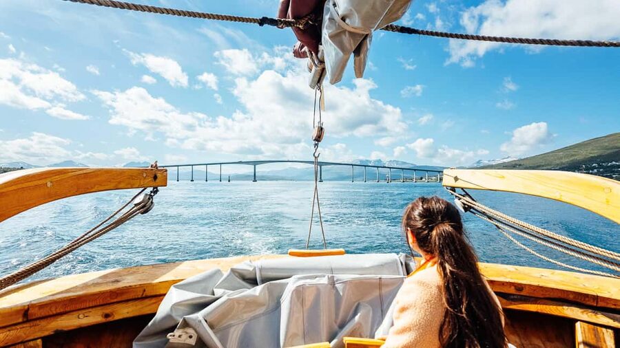 Tromsø: Fishing & Fjord Cruise - The old boat and its story