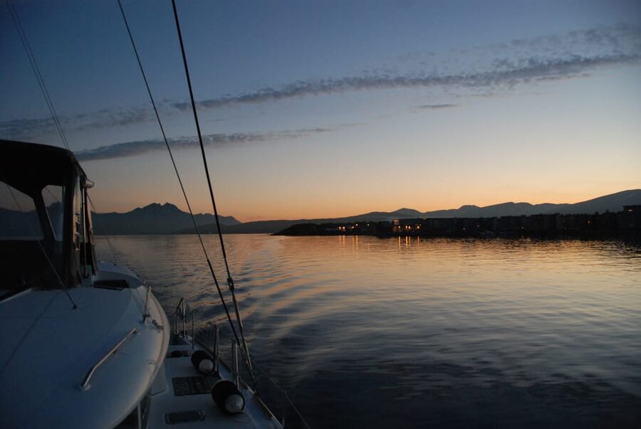 Tromsø: Fjord and Islands Luxury Catamaran Cruise - How much value does $208 offer?