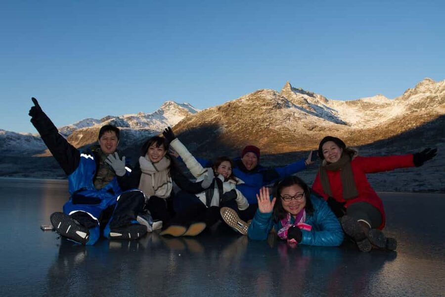 Tromsø: Fjord tour in a minibus to Sommarøy with fishsoup - Who will get the most from this trip?