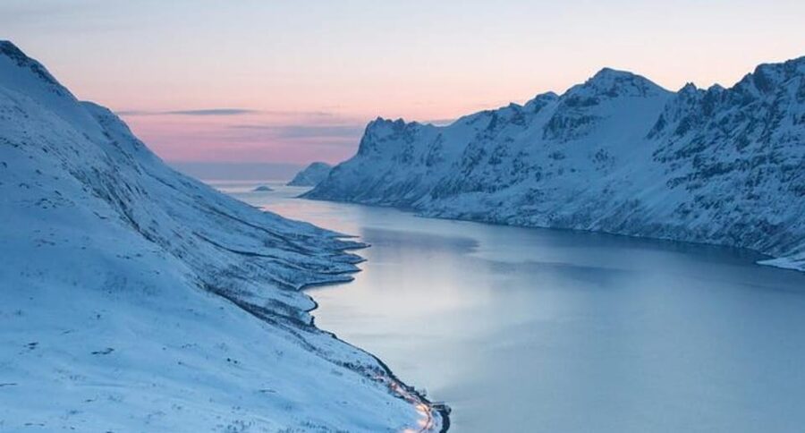 Tromsø: Fjords and Sommarøy Islands Tour with Salmon Picnic - Is $112 good value?