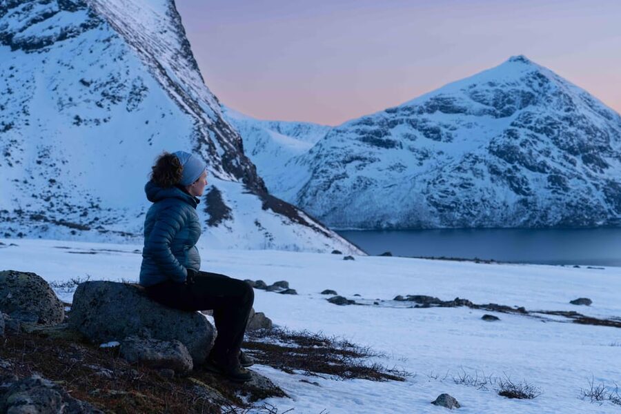 Tromsø: Fjords & Beaches Tour with campfire and Arctic food - Grøtfjord and the Rekvikeidet mountain pass