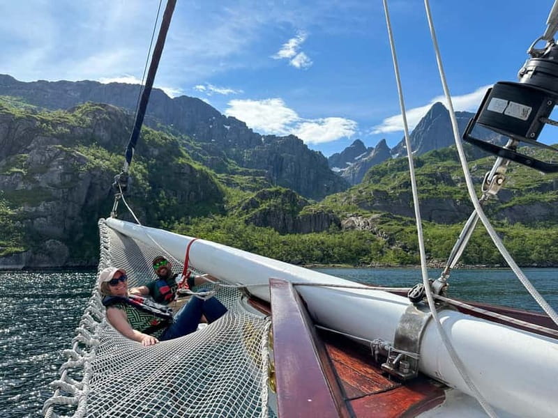 Tromsø: Luxury Summer Fjord Cruise with Lunch & Hot Tub - Key points to know before booking
