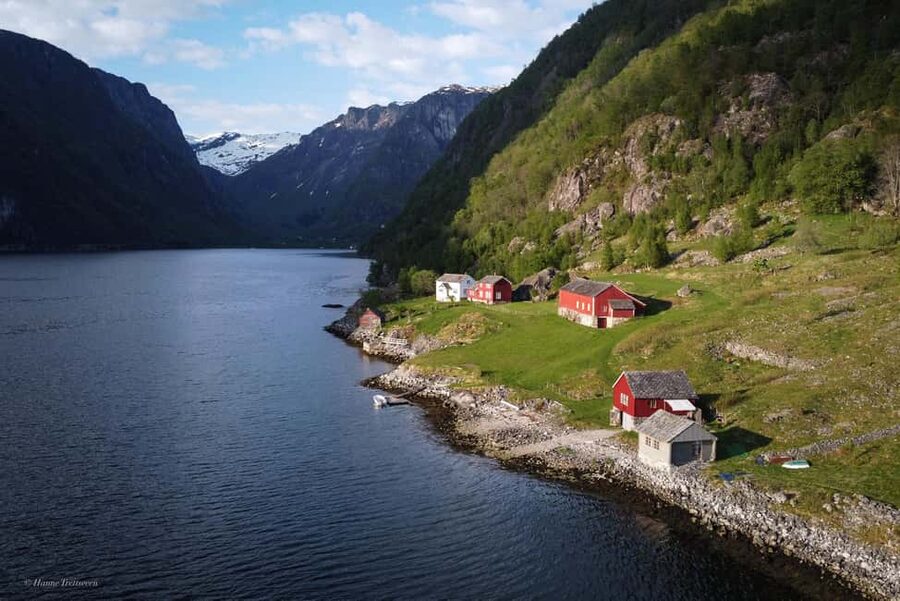 Ulvik adventure: Exploring Hardangerfjord's Osafjord by RIB - Turning into the 13-kilometer Osafjord